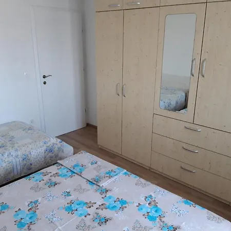 Apartman Vlasta شقة تكون
