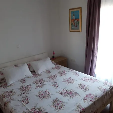 Apartman Vlasta تكون